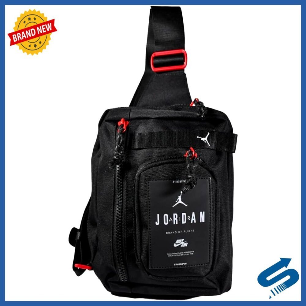 Durable Polyester Crossbody Bag Water-Resistant Adjustable Strap Minimal Style